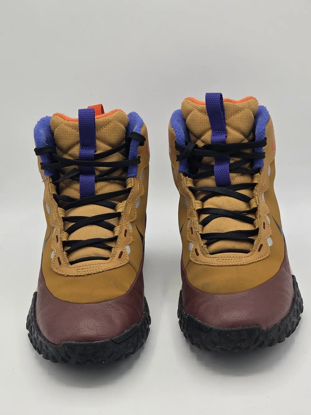 Nike Terrascout GS Flax Bronze Eclipse Sneaker Boots - Youth Size 7